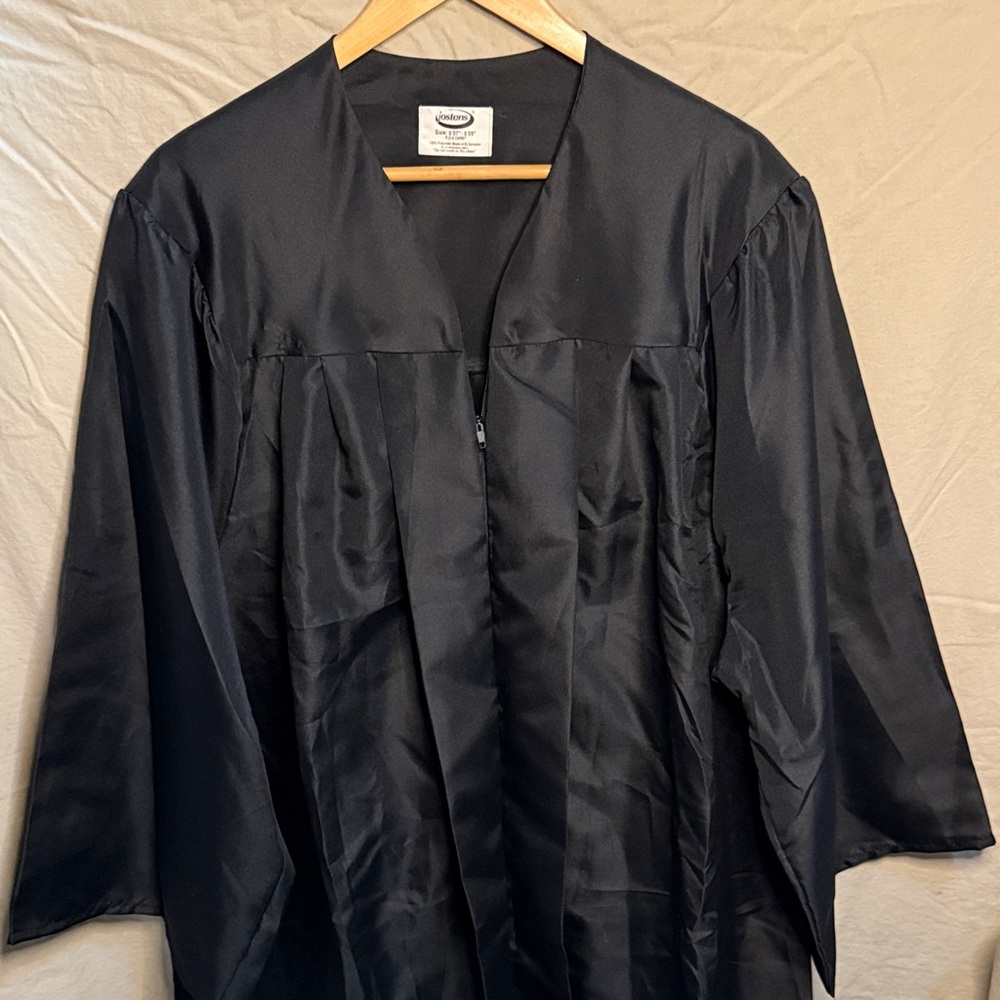 Black Graduation Gown